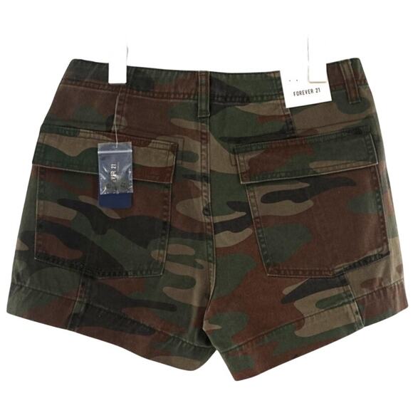 Forever 21 Camo Demin Shorts New! - Picture 2 of 4
